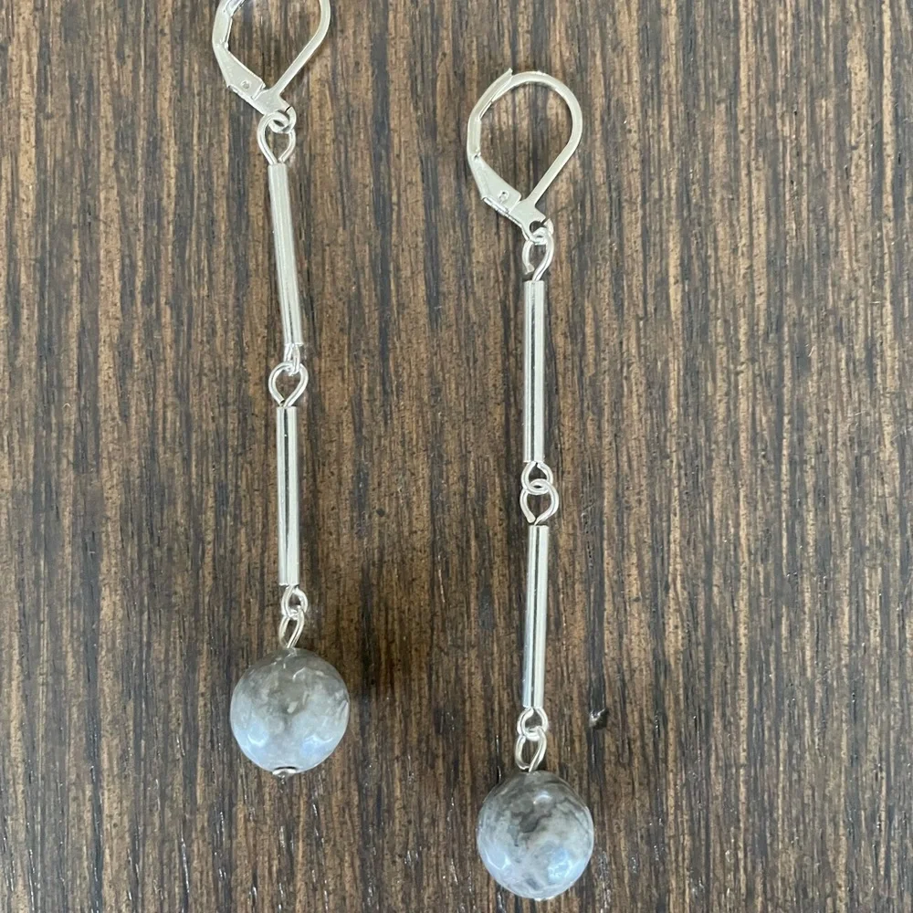 HAND CRAFTED Earrings Gray Polished Agate Silver Tubes Long Dangling